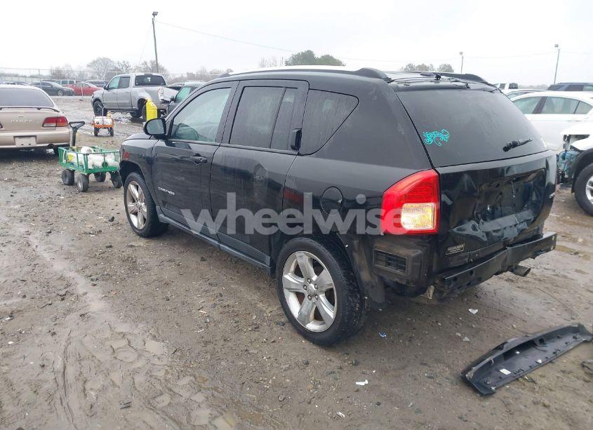 Photo 3 of 2013 Jeep Compass LIMITED (VIN 1C4NJCCBXDD141142)