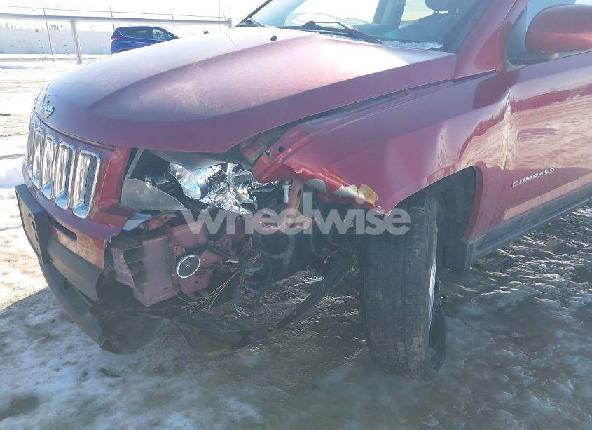 Photo 6 of 2014 Jeep Compass LATITUDE (VIN 1C4NJCEA0ED550580)