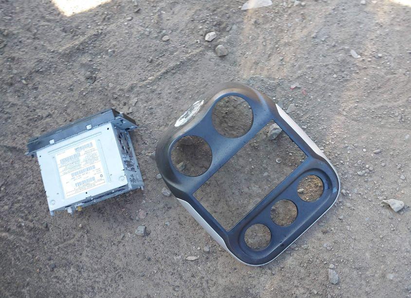 Photo 12 of 2016 Jeep Compass HIGH ALTITUDE EDITION (VIN 1C4NJCEA0GD792854)