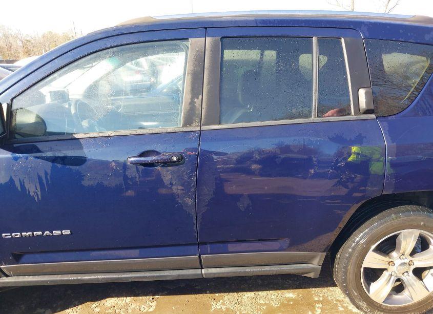 Photo 15 of 2016 Jeep Compass HIGH ALTITUDE EDITION (VIN 1C4NJCEA0GD792854)