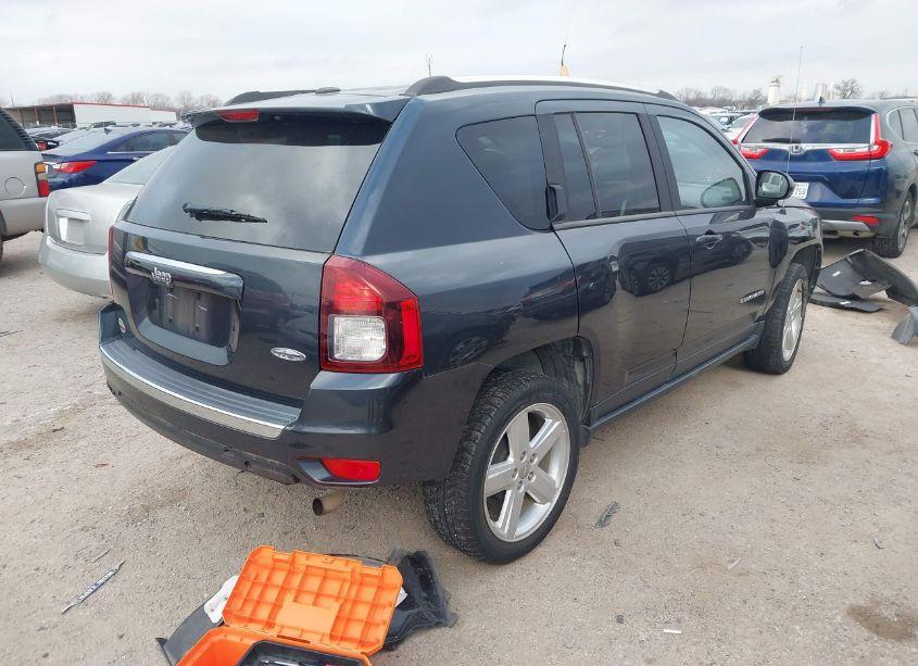 Photo 4 of 2014 Jeep Compass HIGH ALTITUDE (VIN 1C4NJCEA1ED818682)