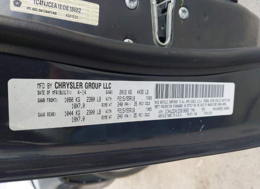 Photo 9 of 2014 Jeep Compass HIGH ALTITUDE (VIN 1C4NJCEA1ED818682)