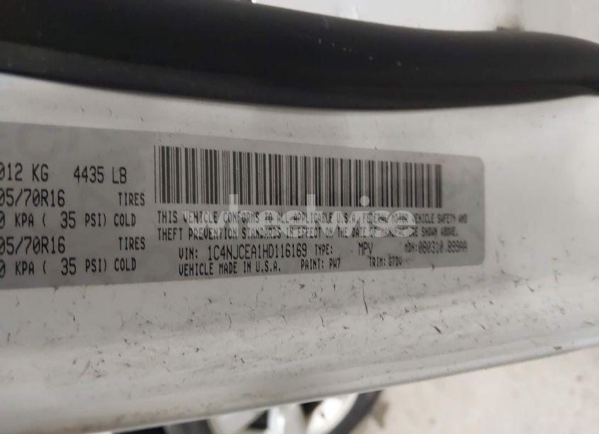 Photo 9 of 2017 Jeep Compass LATITUDE FWD (VIN 1C4NJCEA1HD116169)