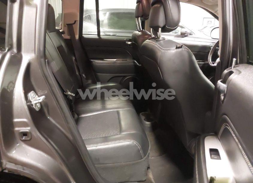 Photo 8 of 2016 Jeep Compass LATITUDE (VIN 1C4NJCEA2GD615044)