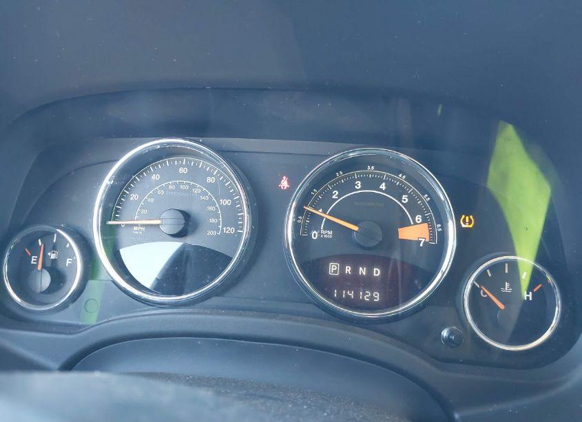 Photo 7 of 2016 Jeep Compass HIGH ALTITUDE EDITION (VIN 1C4NJCEA2GD761735)