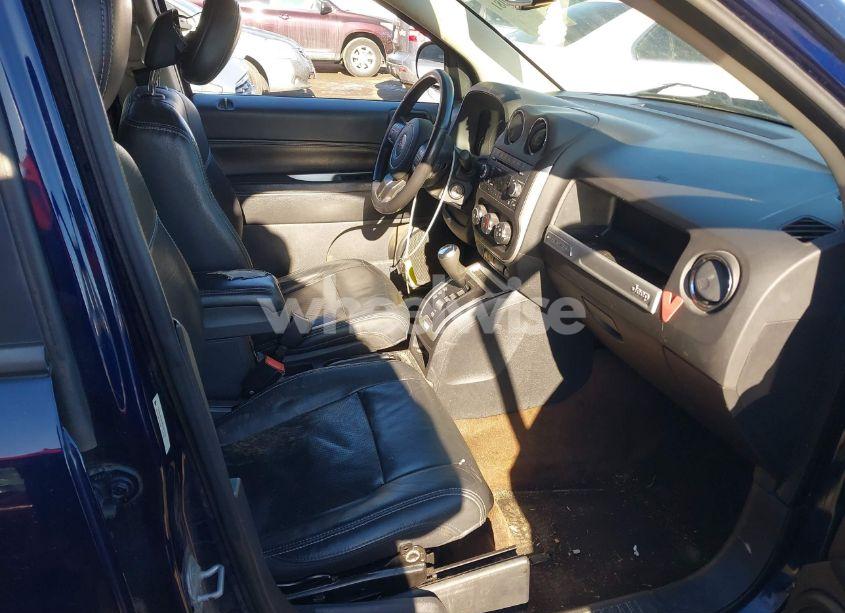 Photo 5 of 2014 Jeep Compass HIGH ALTITUDE (VIN 1C4NJCEA3ED831272)