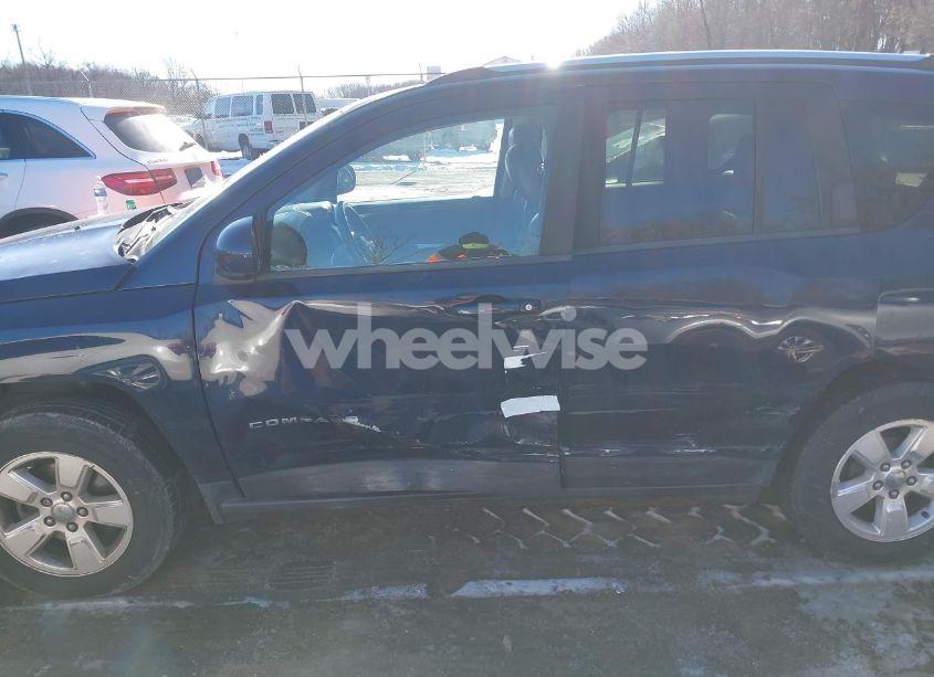 Photo 6 of 2014 Jeep Compass HIGH ALTITUDE (VIN 1C4NJCEA3ED831272)