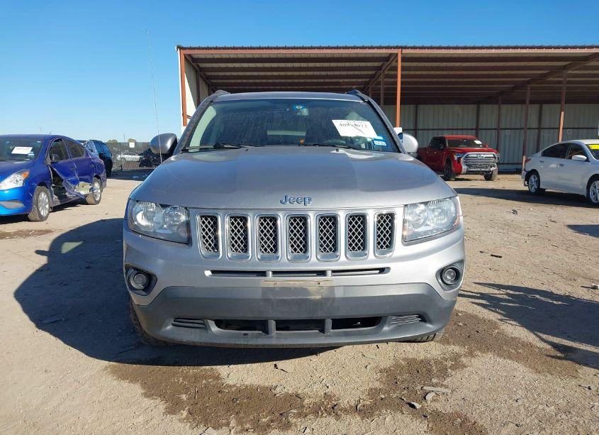 Photo 12 of 2016 Jeep Compass LATITUDE (VIN 1C4NJCEA3GD615182)