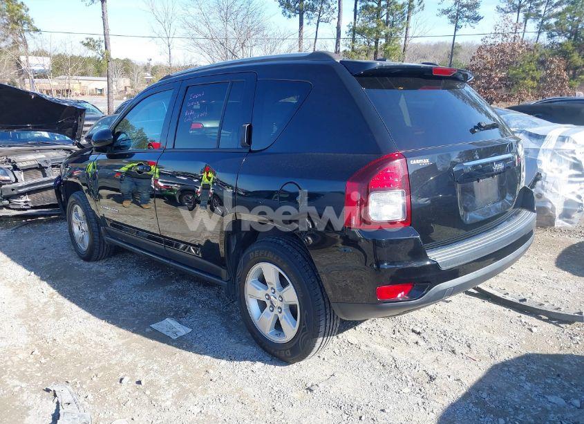 Photo 3 of 2016 Jeep Compass LATITUDE (VIN 1C4NJCEA3GD734883)