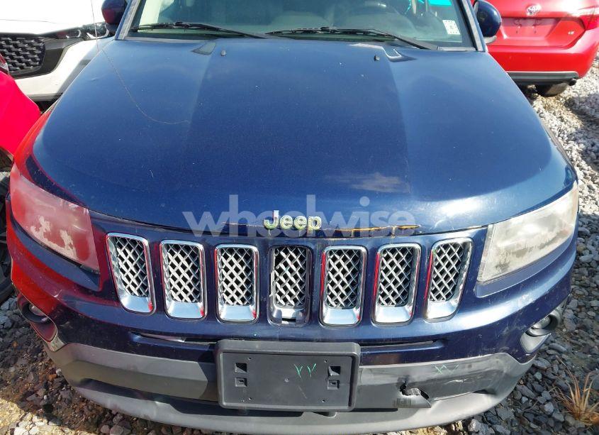 Photo 12 of 2014 Jeep Compass LATITUDE (VIN 1C4NJCEA4ED676599)