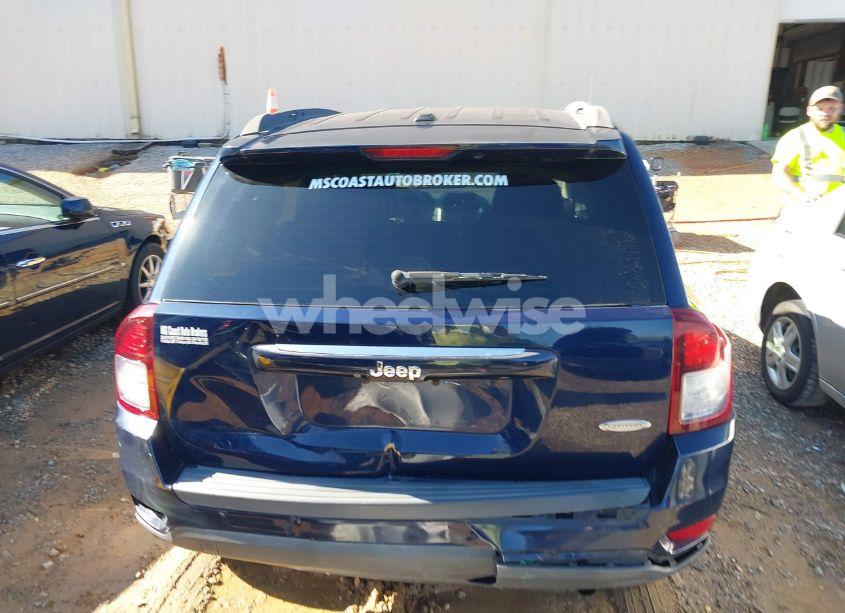 Photo 16 of 2014 Jeep Compass LATITUDE (VIN 1C4NJCEA4ED676599)