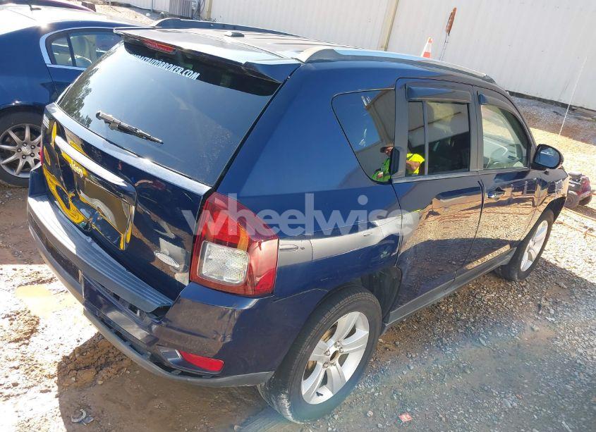 Photo 4 of 2014 Jeep Compass LATITUDE (VIN 1C4NJCEA4ED676599)