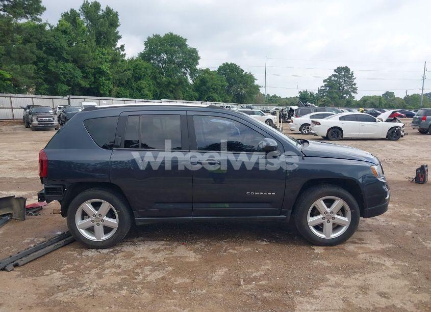 Photo 14 of 2014 Jeep Compass HIGH ALTITUDE (VIN 1C4NJCEA4ED680121)