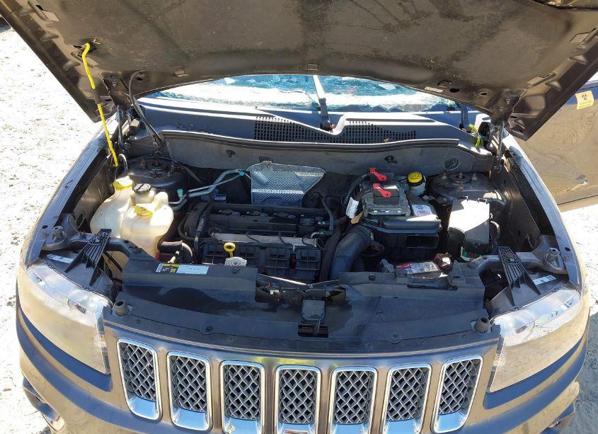 Photo 10 of 2014 Jeep Compass HIGH ALTITUDE (VIN 1C4NJCEA4ED887284)