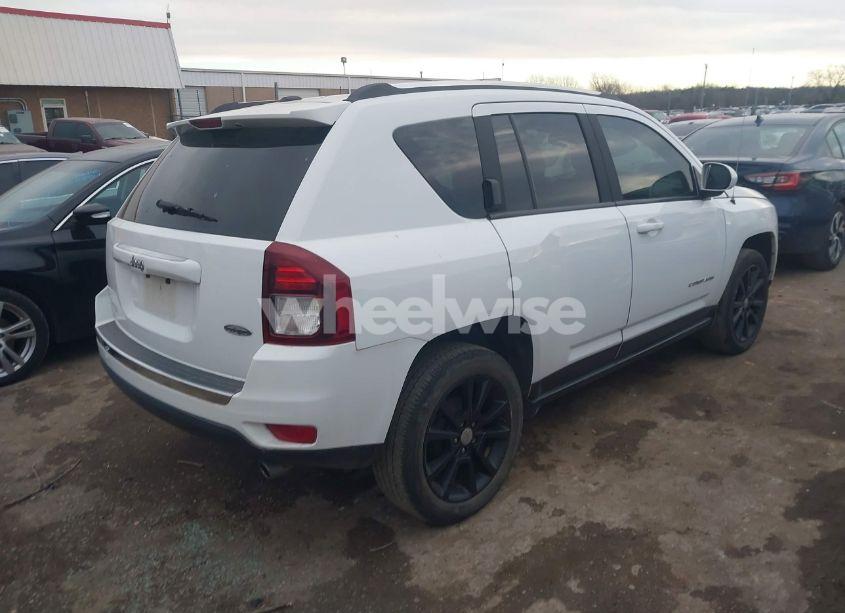 Photo 4 of 2016 Jeep Compass HIGH ALTITUDE EDITION (VIN 1C4NJCEA4GD783624)