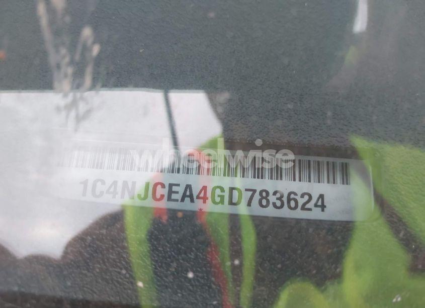 Photo 9 of 2016 Jeep Compass HIGH ALTITUDE EDITION (VIN 1C4NJCEA4GD783624)