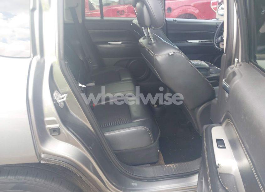 Photo 8 of 2014 Jeep Compass LATITUDE (VIN 1C4NJCEA5ED624205)