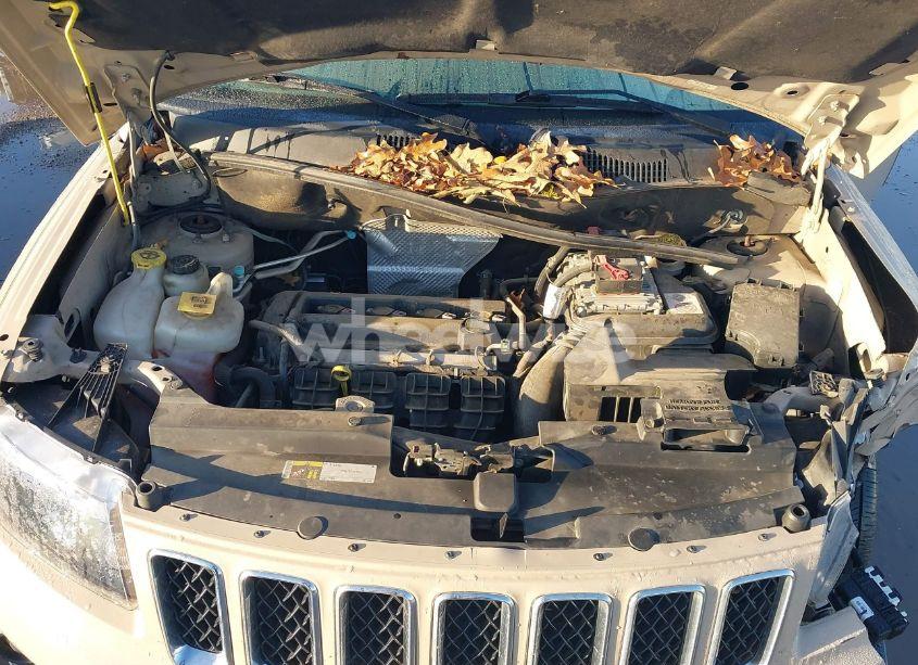 Photo 10 of 2017 Jeep Compass LATITUDE FWD (VIN 1C4NJCEA6HD141293)