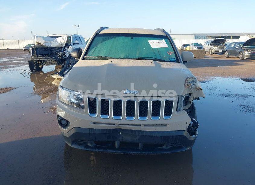 Photo 12 of 2017 Jeep Compass LATITUDE FWD (VIN 1C4NJCEA6HD141293)
