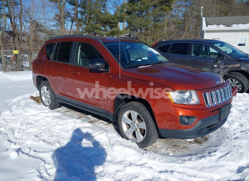 2012 Jeep Compass LATITUDE (VIN 1C4NJCEA7CD579457) main photo