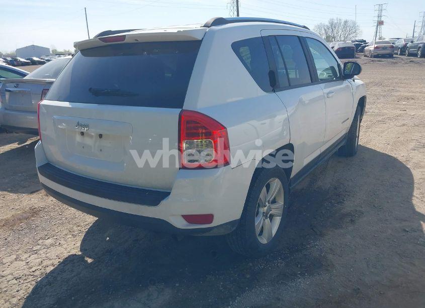 Photo 4 of 2012 Jeep Compass LATITUDE (VIN 1C4NJCEA7CD639298)