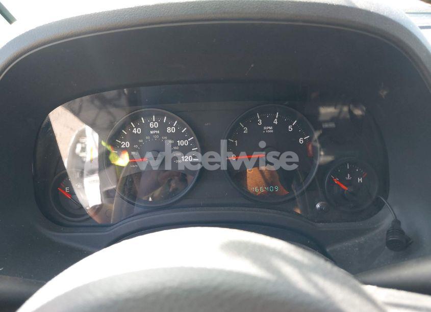 Photo 7 of 2012 Jeep Compass LATITUDE (VIN 1C4NJCEA7CD639298)