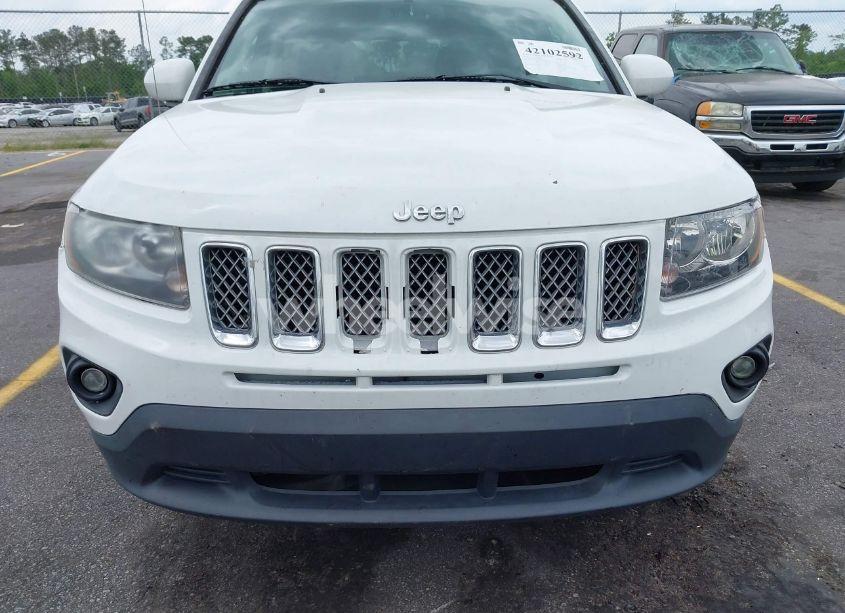 Photo 6 of 2016 Jeep Compass LATITUDE (VIN 1C4NJCEA7GD628257)