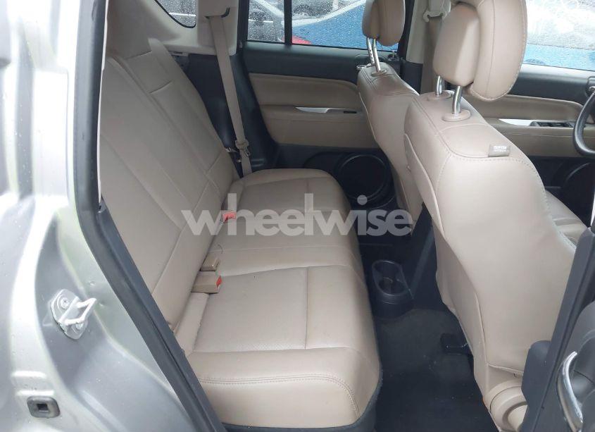 Photo 8 of 2016 Jeep Compass HIGH ALTITUDE EDITION (VIN 1C4NJCEA7GD719965)