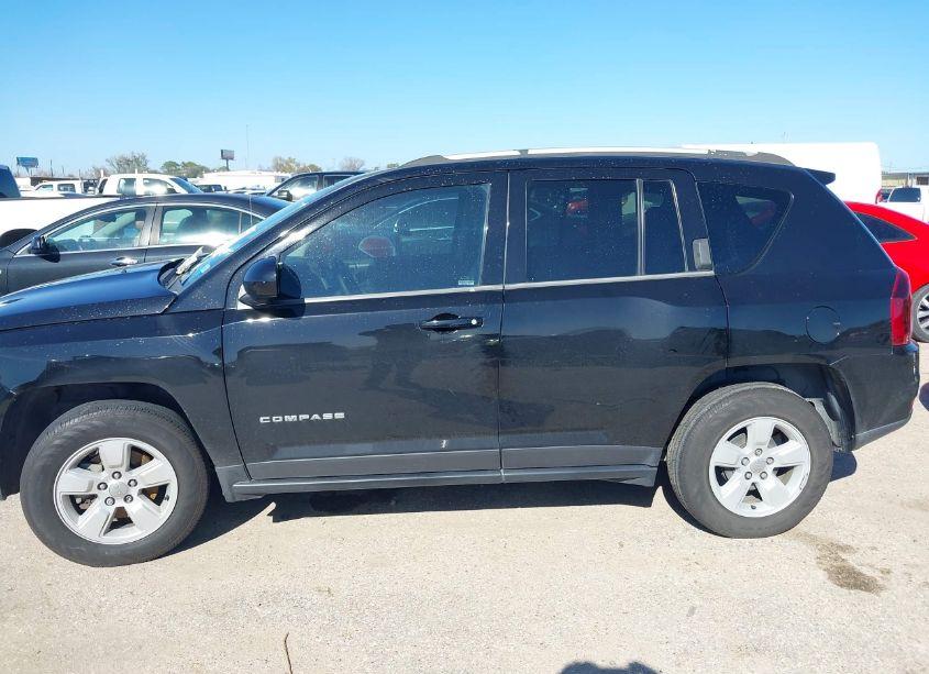 Photo 14 of 2017 Jeep Compass LATITUDE FWD (VIN 1C4NJCEA7HD212842)