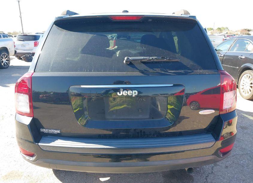 Photo 16 of 2017 Jeep Compass LATITUDE FWD (VIN 1C4NJCEA7HD212842)