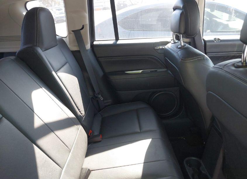 Photo 8 of 2014 Jeep Compass HIGH ALTITUDE (VIN 1C4NJCEA8ED888552)