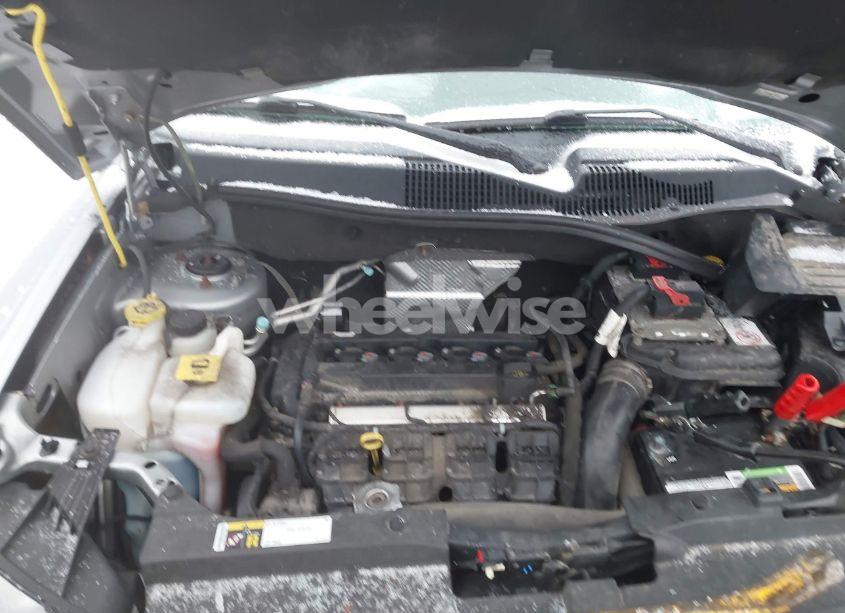 Photo 10 of 2016 Jeep Compass LATITUDE (VIN 1C4NJCEA8GD744535)