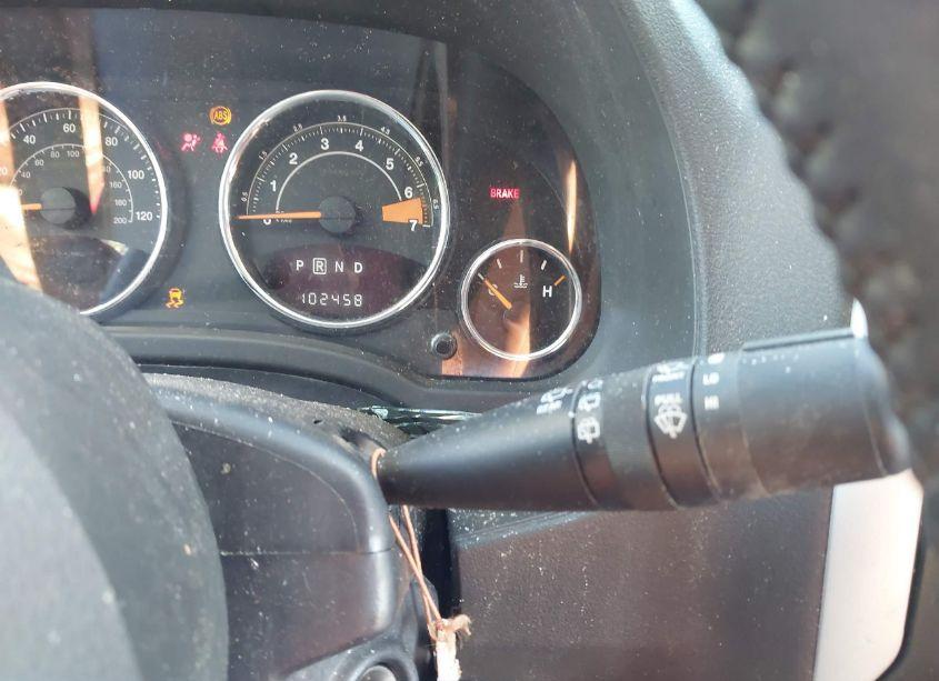 Photo 7 of 2016 Jeep Compass HIGH ALTITUDE EDITION (VIN 1C4NJCEA8GD804989)