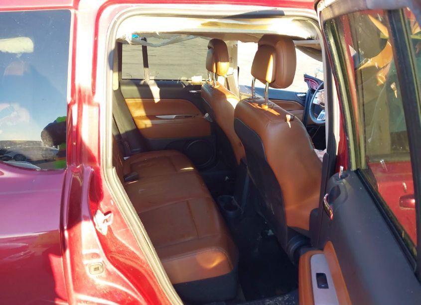 Photo 8 of 2016 Jeep Compass HIGH ALTITUDE EDITION (VIN 1C4NJCEA8GD804989)