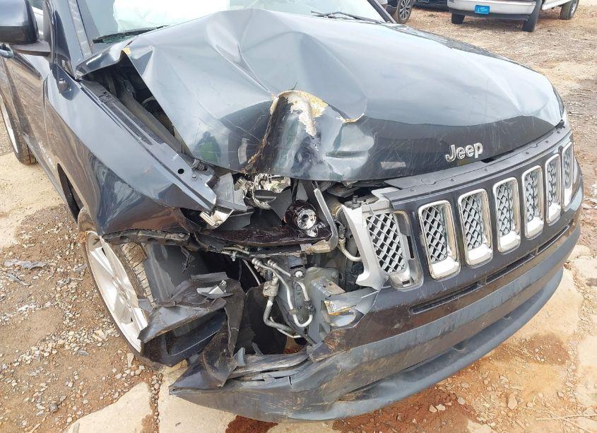 Photo 6 of 2014 Jeep Compass HIGH ALTITUDE (VIN 1C4NJCEA9ED679322)