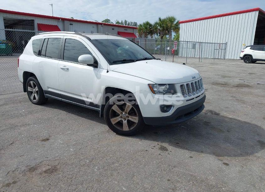 2017 Jeep Compass HIGH ALTITUDE FWD (VIN 1C4NJCEA9HD156418) main photo