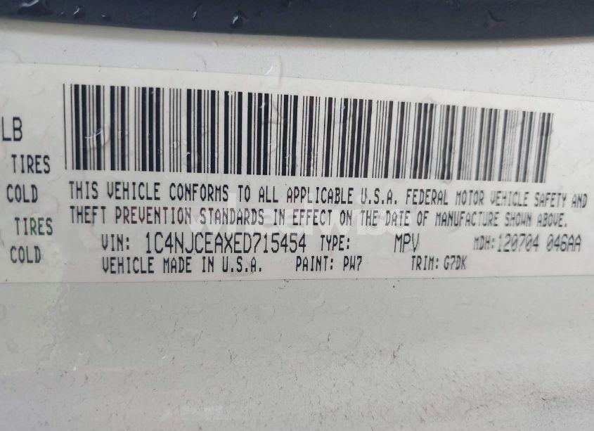 Photo 9 of 2014 Jeep Compass LATITUDE (VIN 1C4NJCEAXED715454)