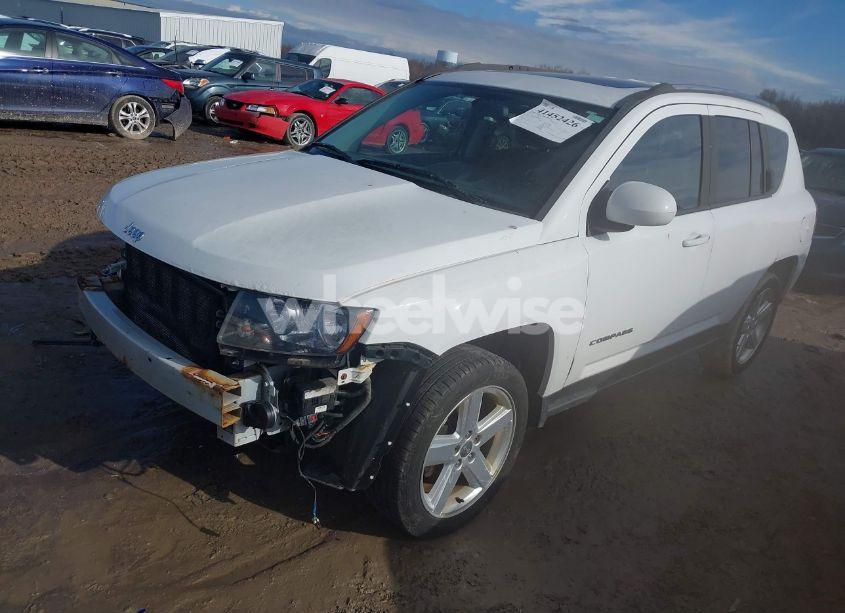 Photo 2 of 2014 Jeep Compass HIGH ALTITUDE (VIN 1C4NJCEAXED889721)