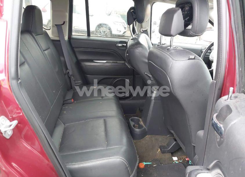 Photo 8 of 2016 Jeep Compass HIGH ALTITUDE EDITION (VIN 1C4NJCEAXGD760865)