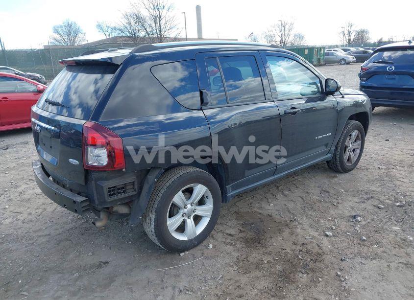 Photo 4 of 2014 Jeep Compass LATITUDE (VIN 1C4NJCEB0ED628221)