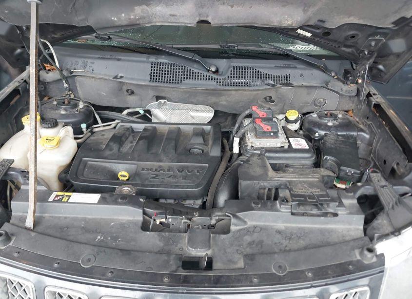 Photo 10 of 2015 Jeep Compass LATITUDE (VIN 1C4NJCEB0FD131414)