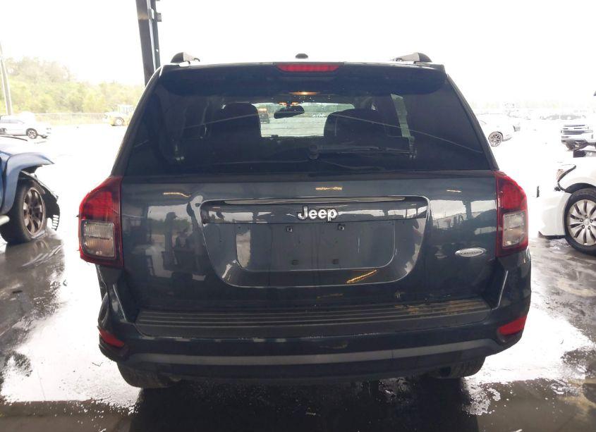 Photo 16 of 2015 Jeep Compass LATITUDE (VIN 1C4NJCEB0FD131414)