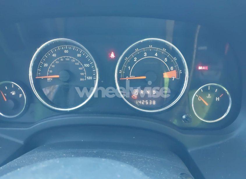 Photo 7 of 2014 Jeep Compass LATITUDE (VIN 1C4NJCEB3ED698750)