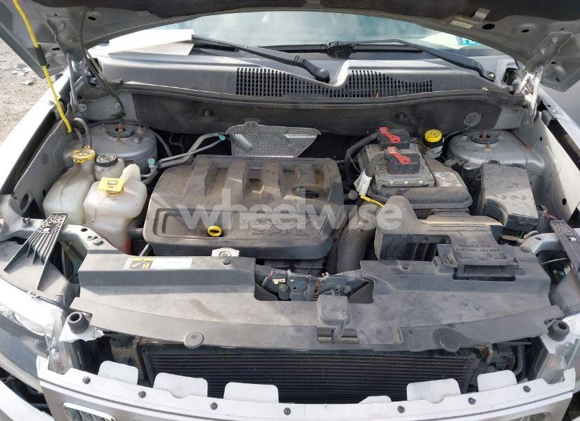 Photo 10 of 2017 Jeep Compass LATITUDE FWD (VIN 1C4NJCEB5HD163021)