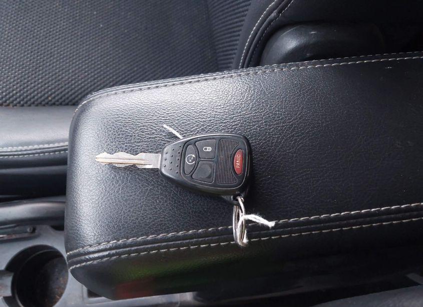 Photo 11 of 2014 Jeep Compass LATITUDE (VIN 1C4NJCEB6ED531458)