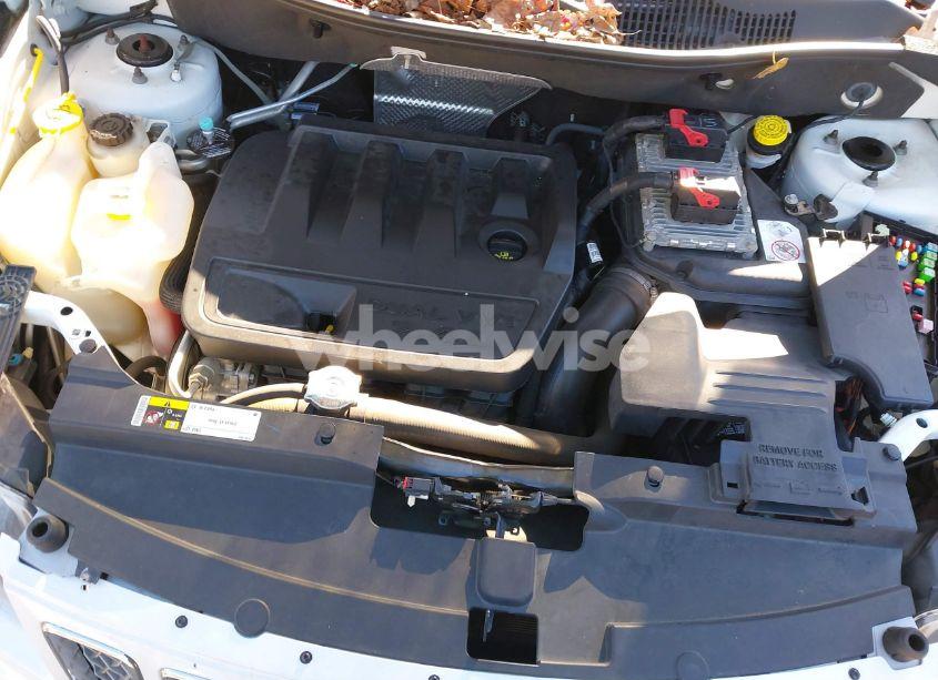 Photo 10 of 2014 Jeep Compass LATITUDE (VIN 1C4NJCEB6ED628319)