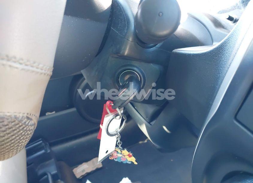 Photo 11 of 2014 Jeep Compass LATITUDE (VIN 1C4NJCEB6ED628319)