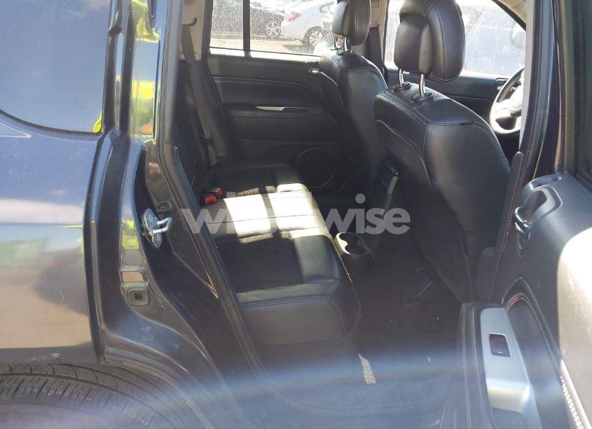 Photo 8 of 2014 Jeep Compass LATITUDE (VIN 1C4NJCEB7ED660521)