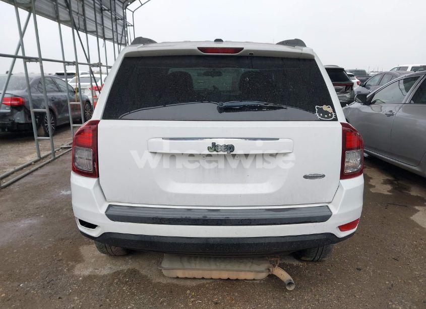 Photo 16 of 2014 Jeep Compass LATITUDE (VIN 1C4NJCEB7ED707997)