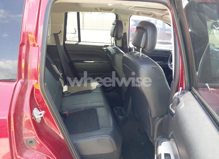 Photo 8 of 2014 Jeep Compass LATITUDE (VIN 1C4NJCEB7ED893976)